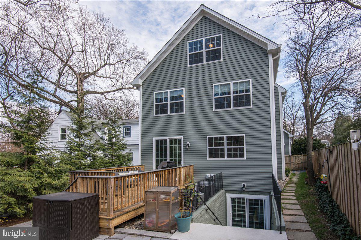 1603 Grace Church Road Silver Spring, MD 20910 - Photo 65 of 77