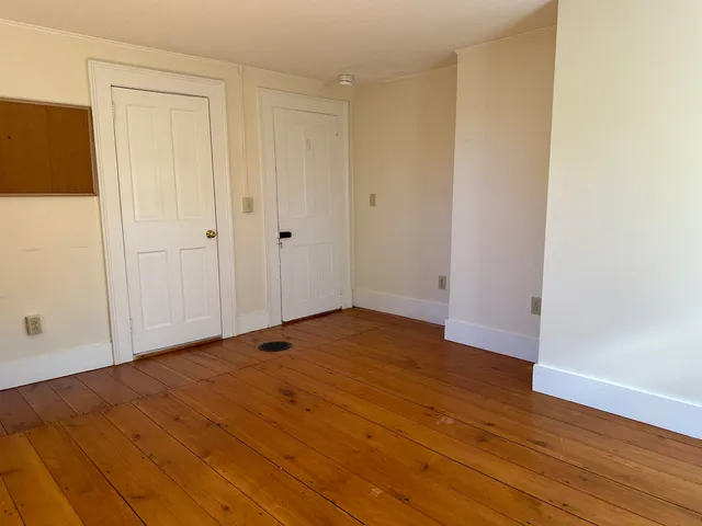 $655,000 | 3958 Highway 30, Cornwall, VT 05753