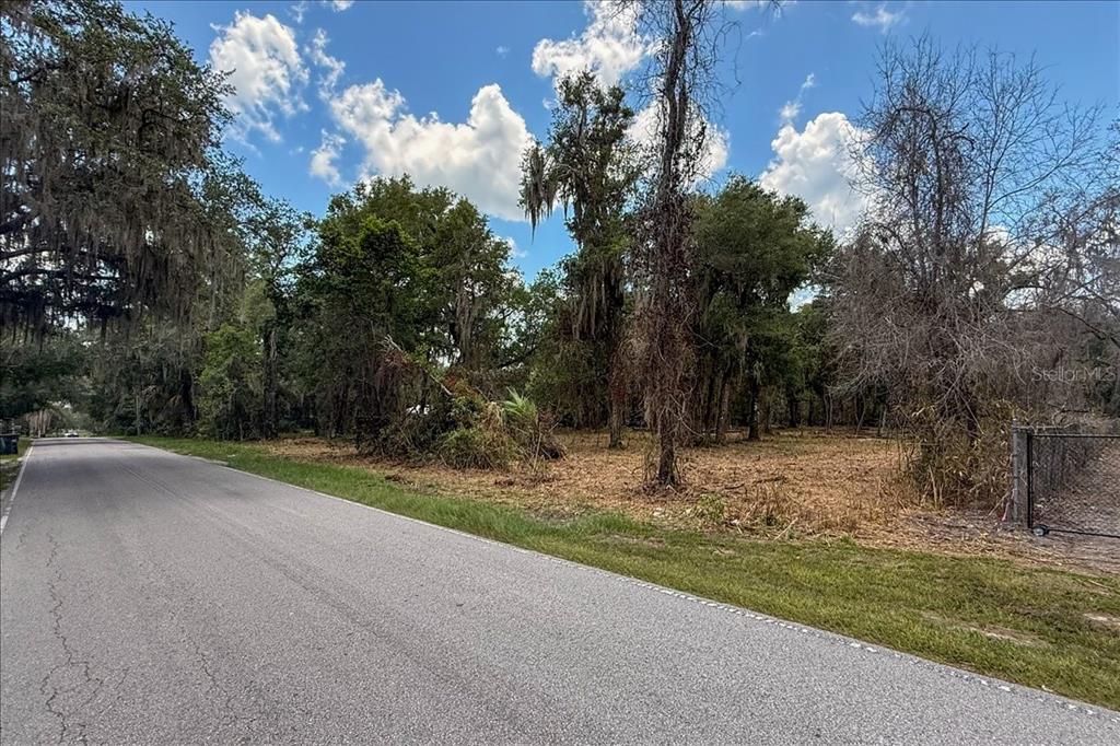 2800 Lundy Road Palatka, FL 32177 - Photo 3 of 17