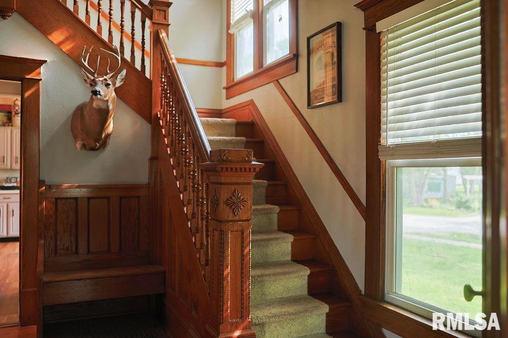 540 East Main Street Prairie City, IL 61470 - Photo 4 of 51