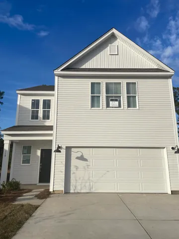 $447,990 | 319 Clipper Court, Summerville, SC 29486