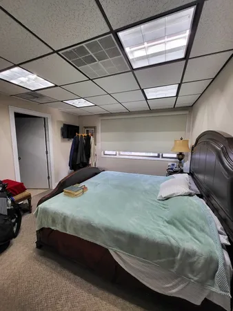 $1,900 | 7851 Ogden Avenue, Unit 2, Lyons, IL 60534