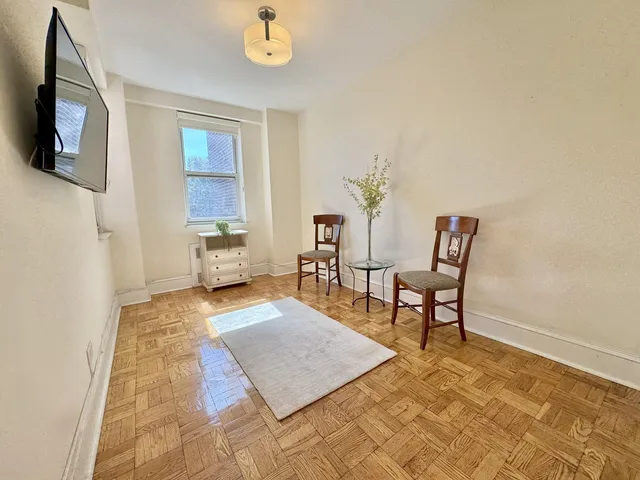 $699,000 | 3135 Johnson Avenue, Unit 10C | Spuyten Duyvil