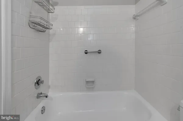 $4,600 | 453 Old Town Court, Alexandria, VA 22314