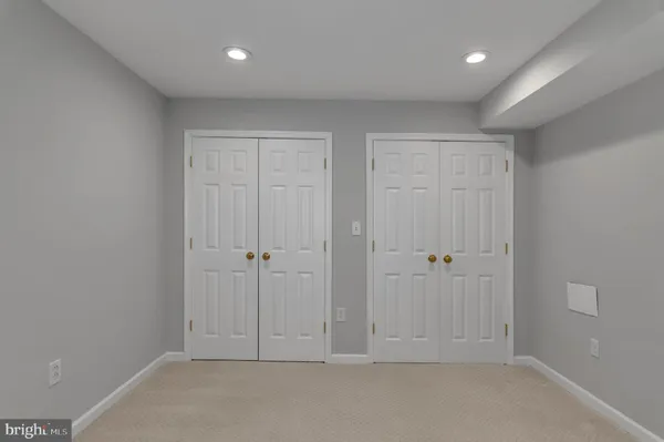 $4,600 | 453 Old Town Court, Alexandria, VA 22314