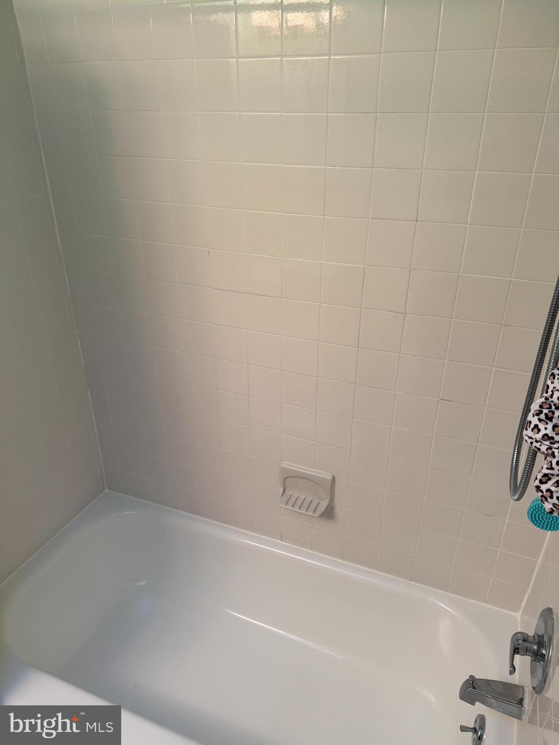 816 Lawler Street Philadelphia, PA 19116 - Photo 23 of 47 a bathroom with a bathtub