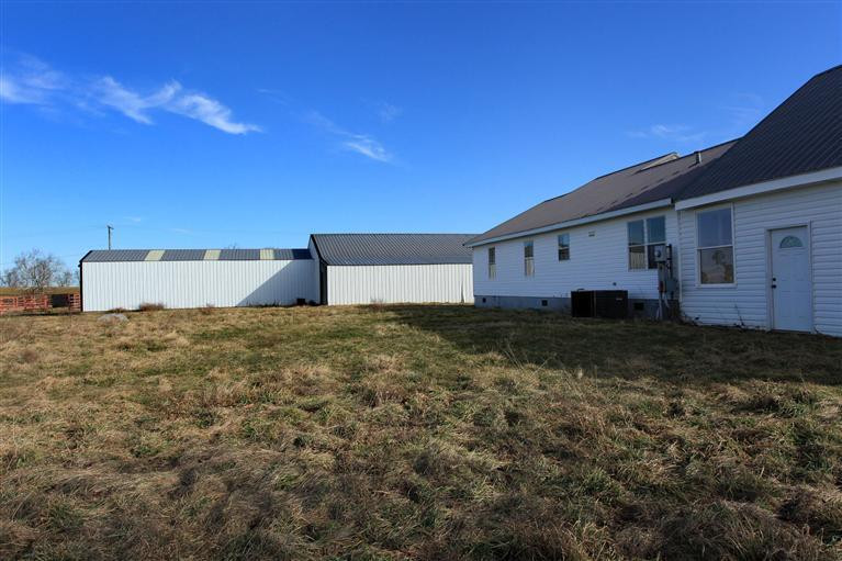 3061 North Middletown Road Paris, KY 40361 - Photo 17 of 31 Photo 17
