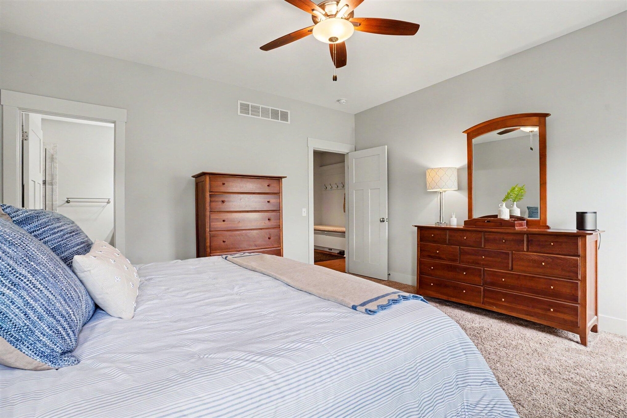 4001 Fox Woods Road St. Joseph, MI 49085 - Photo 16 of 44