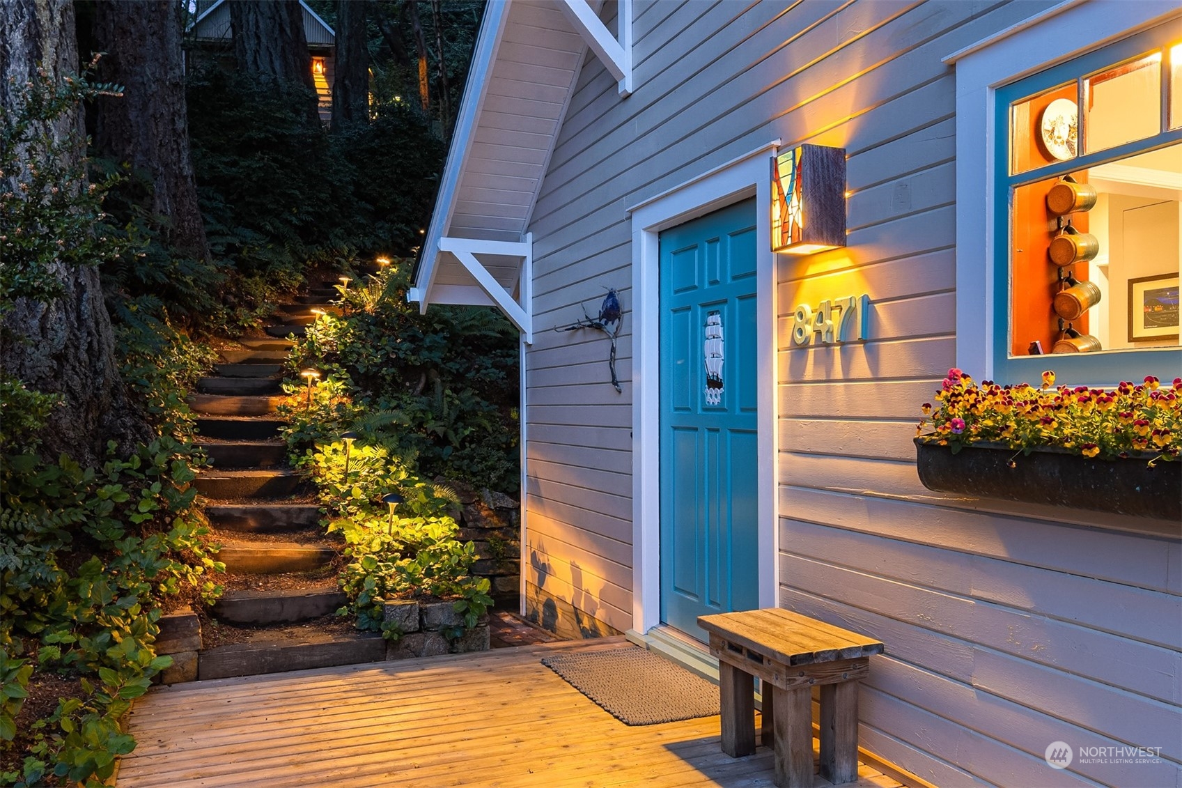 8471 Hansen Road Northeast Bainbridge Island, WA 98110 - Photo 5 of 40 Gallery Image 5
