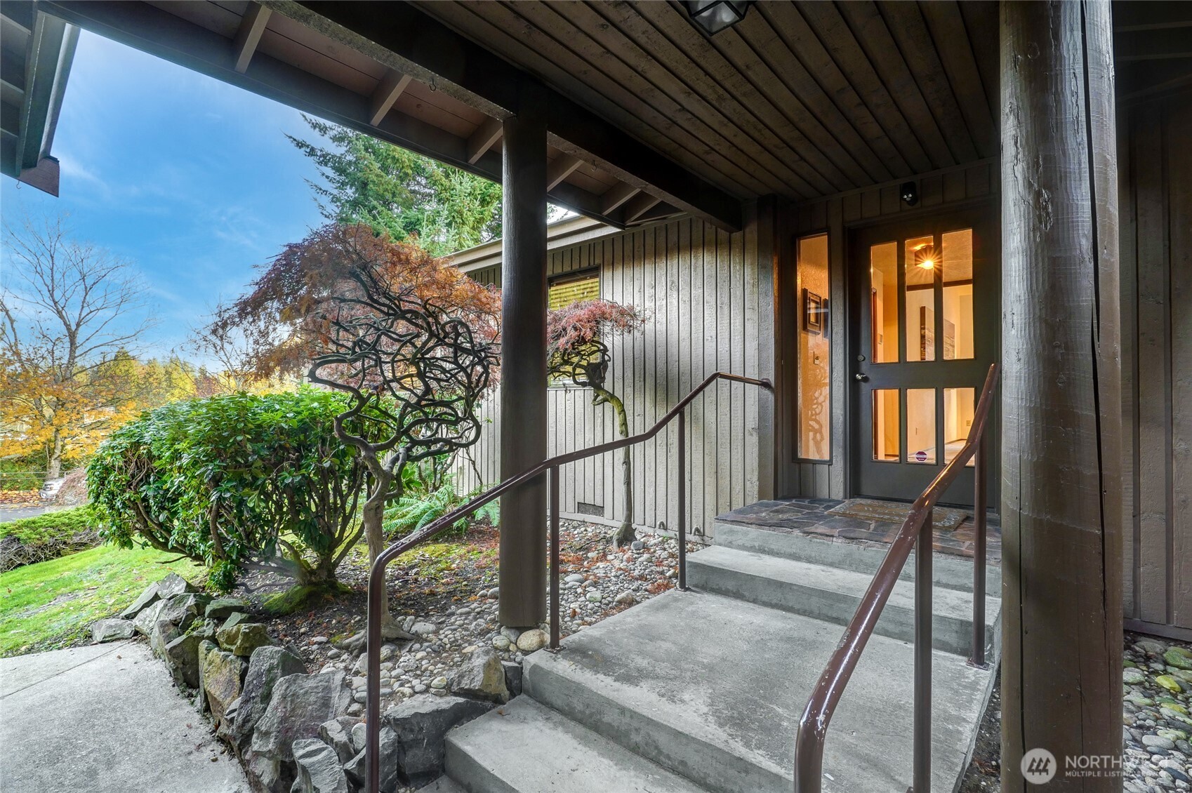 401 169th Street Southeast Bothell, WA 98012 - Photo 2 of 27 a view of an entryway
