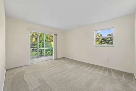 $350,000 | 717 Highway 1, Unit 108, Jupiter, FL 33477