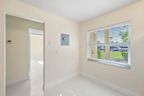 $350,000 | 717 Highway 1, Unit 108, Jupiter, FL 33477