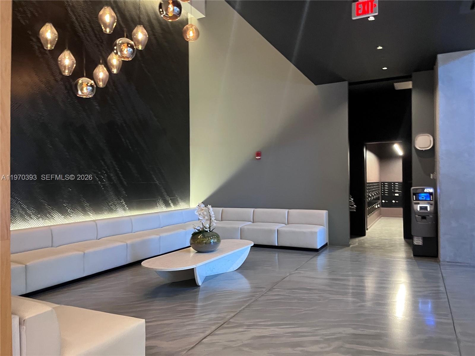 151 Southeast 1st Street, Unit 506 Miami, FL 33131 - Photo 4 of 26