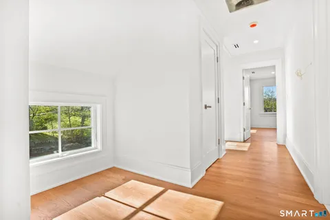 $3,649,000 | 20 Locust Hill Road, Darien, CT 06820