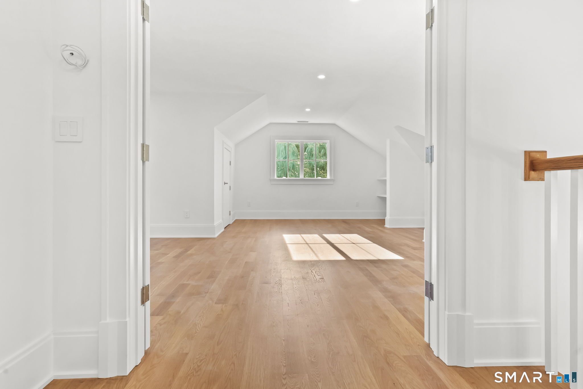 20 Locust Hill Road Darien, CT 06820 - Photo 24 of 30 3rd floor bonus room