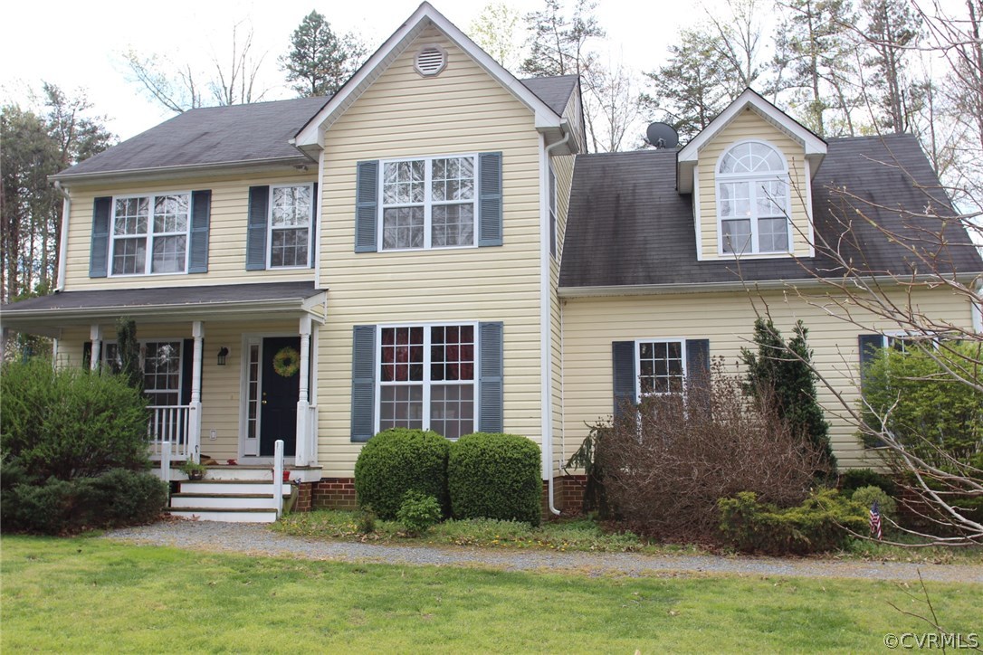 8103 Venable Road Kents Store, VA 23084 - Photo 1 of 23 a front view of a house with a yard