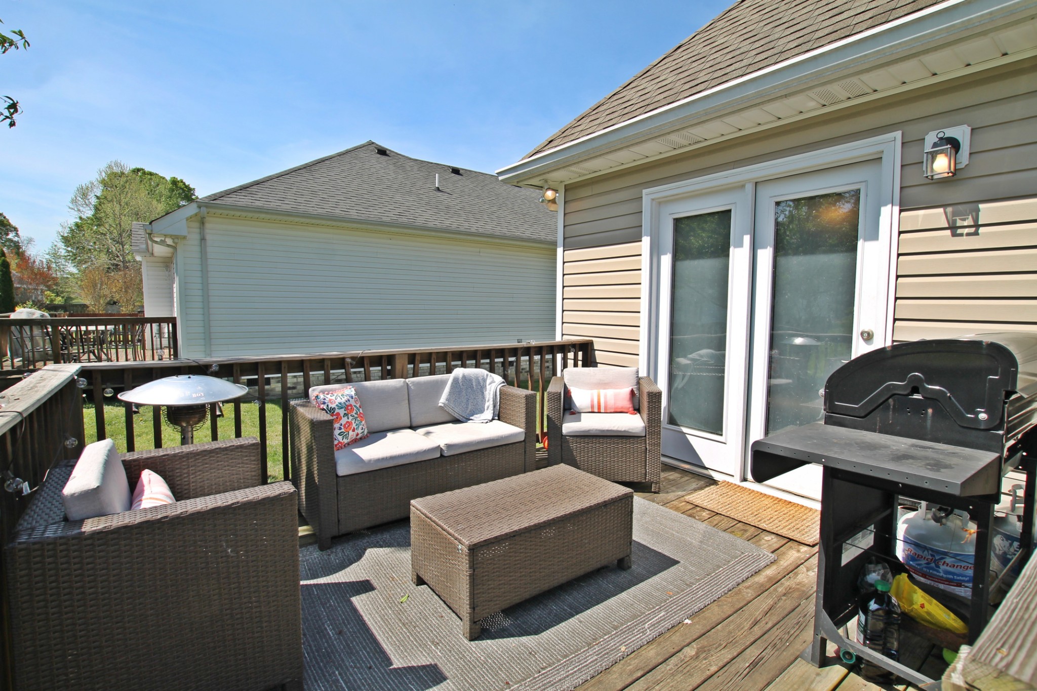 140 Fieldstone Lane Springfield, TN 37172 - Photo 35 of 41 a roof deck with couches and wooden floor