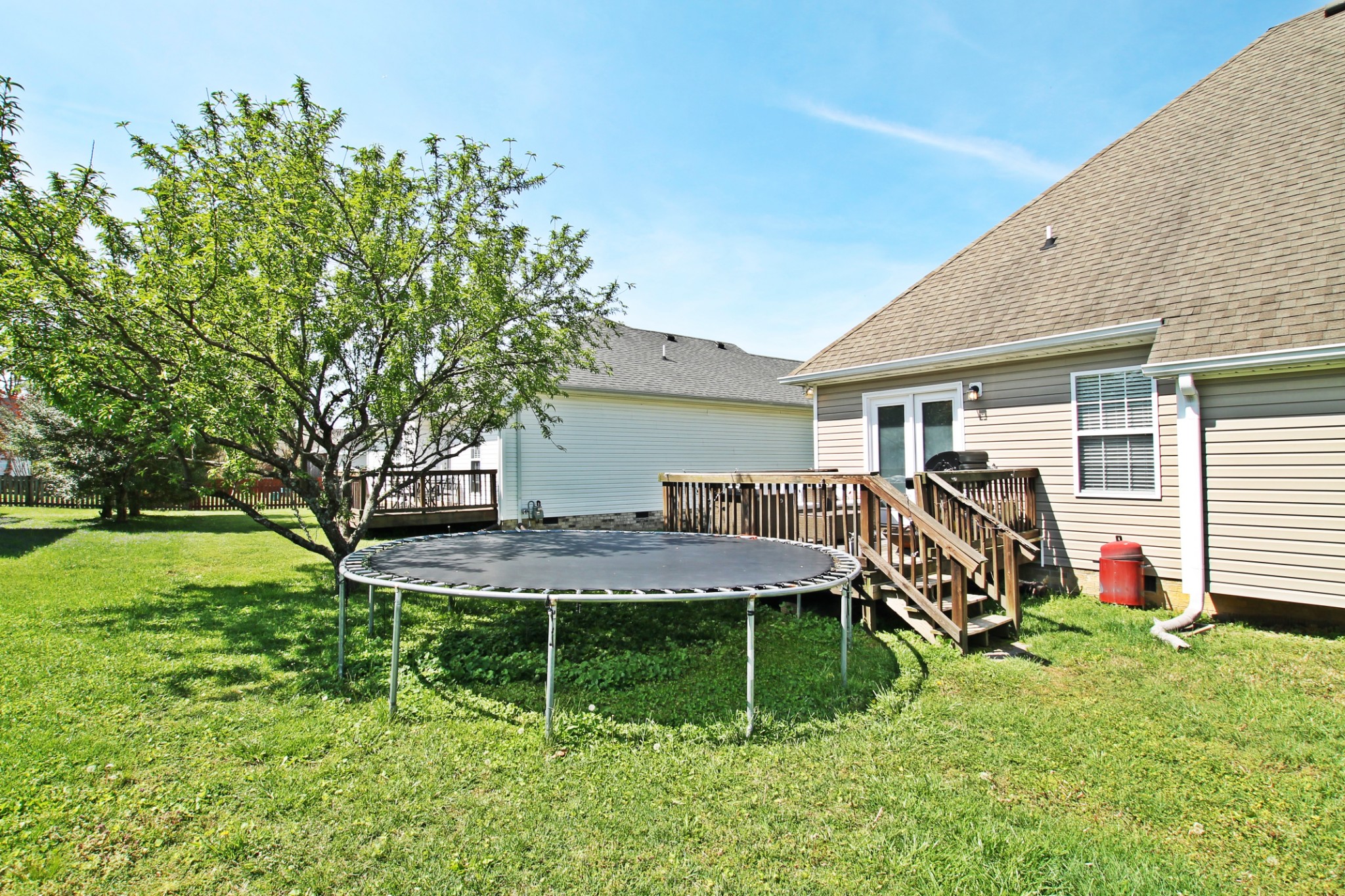 140 Fieldstone Lane Springfield, TN 37172 - Photo 36 of 41 a view of a house with backyard and sitting area