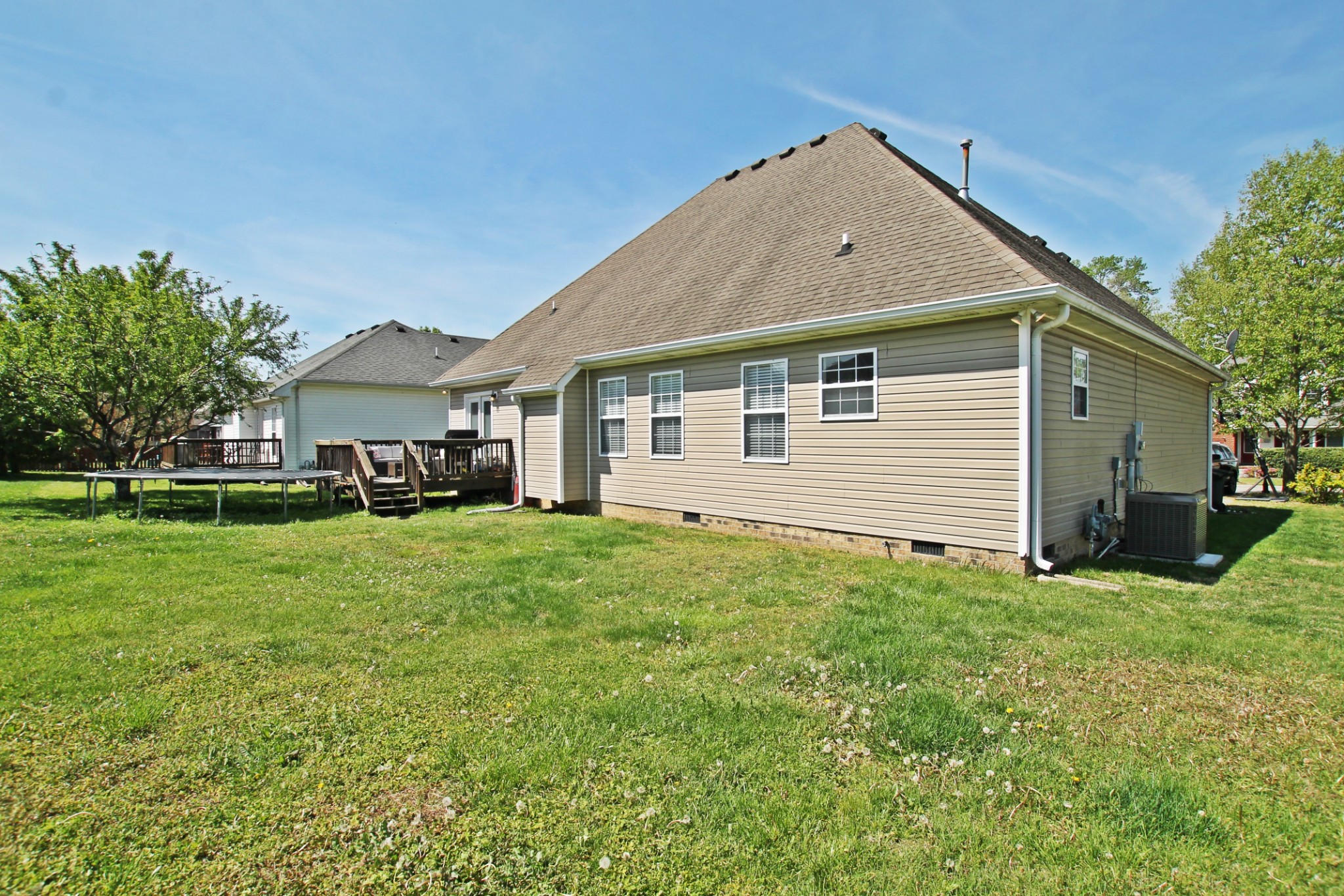 140 Fieldstone Lane Springfield, TN 37172 - Photo 39 of 41 a view of a house with backyard