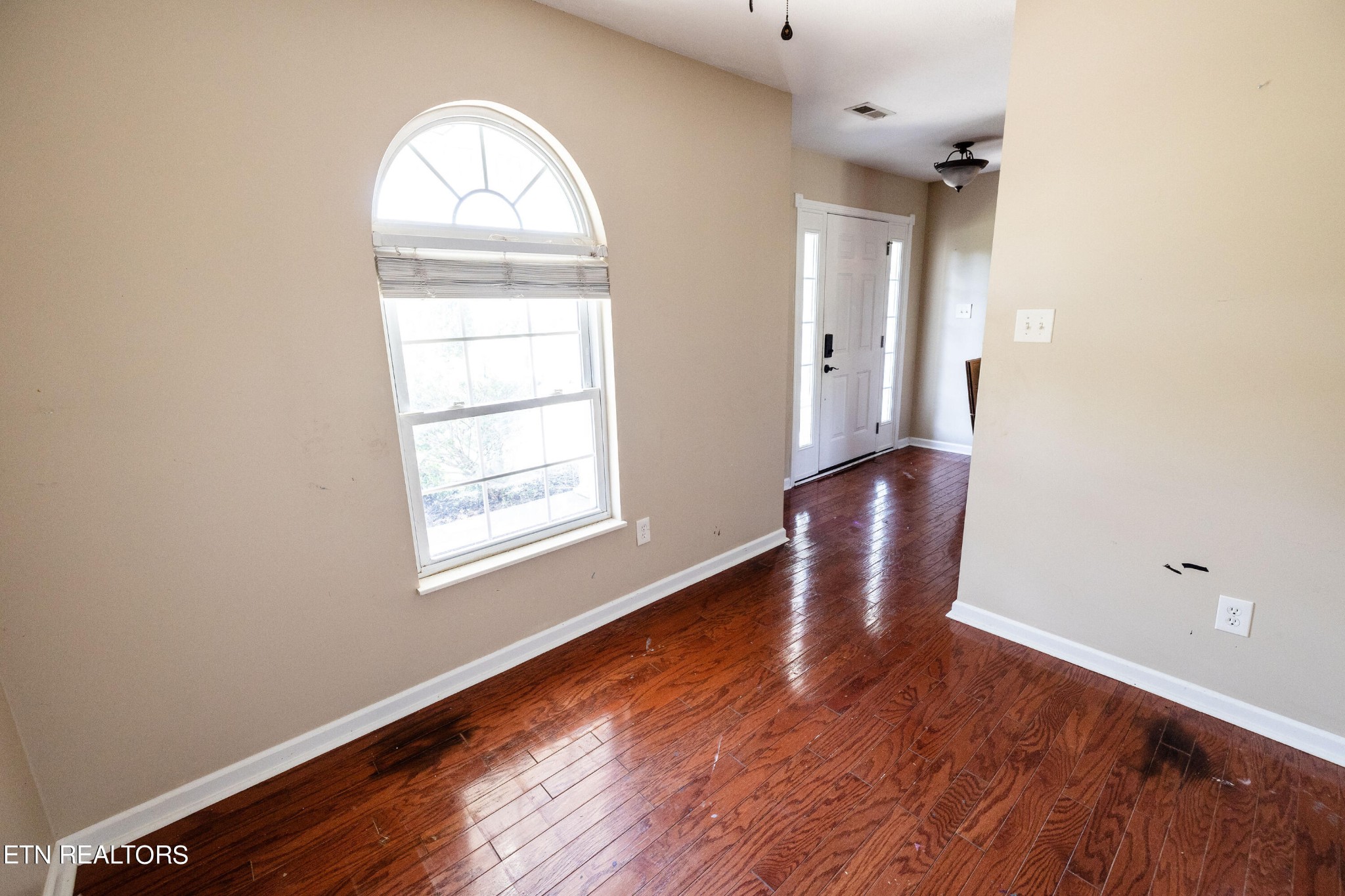 4201 Homewood Road Knoxville, TN 37918 - Photo 6 of 21 Gallery Image 6