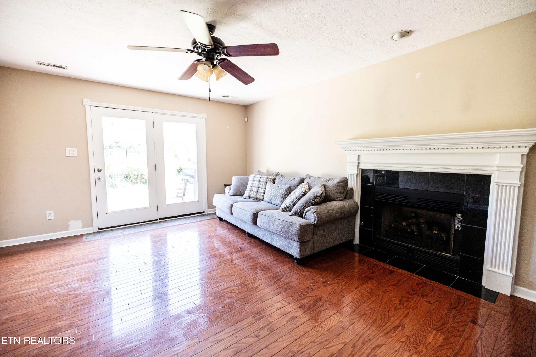 4201 Homewood Road Knoxville, TN 37918 - Photo 8 of 21 Gallery Image 8