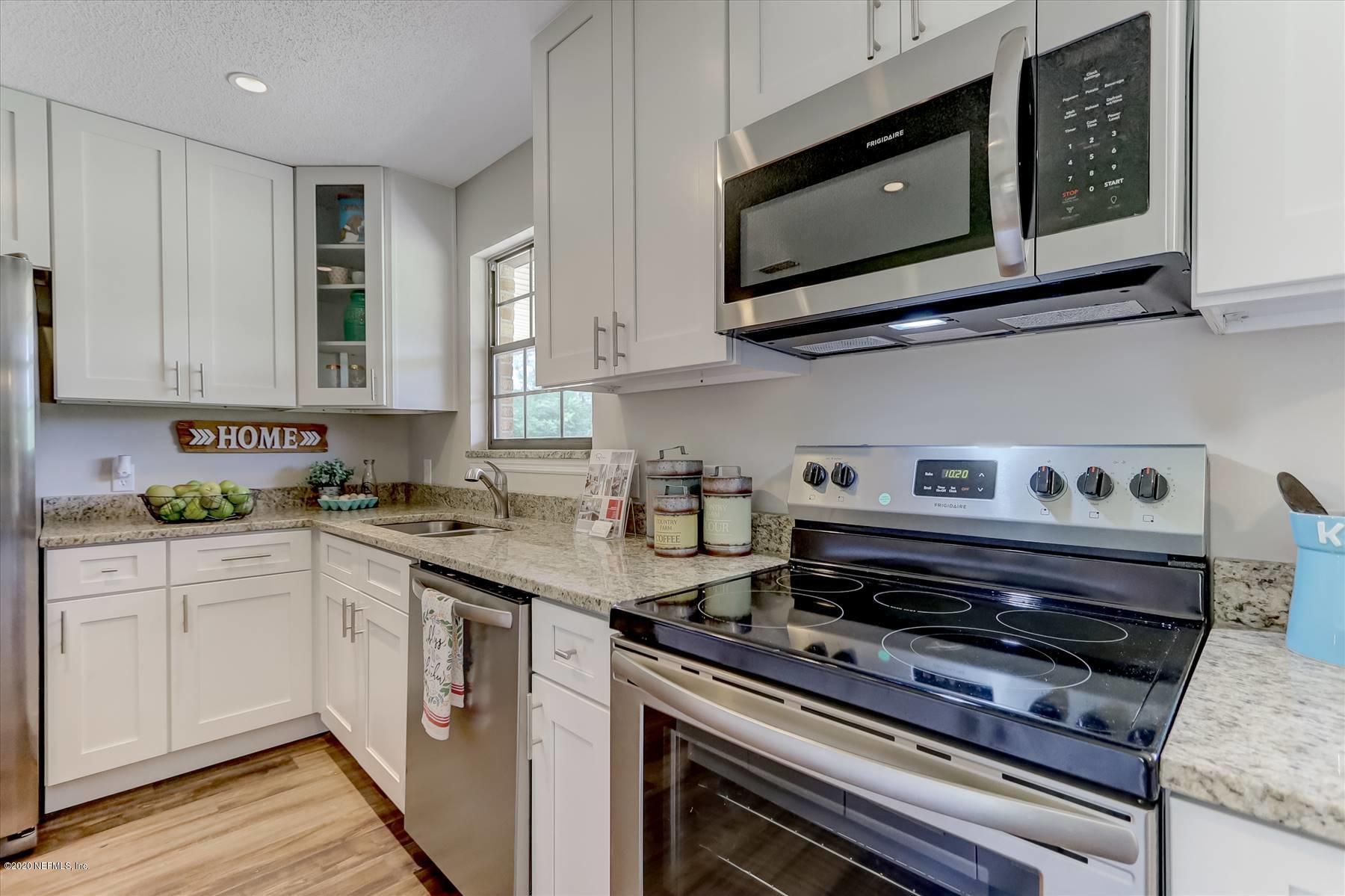 5632 Canvasback Road Middleburg, FL 32068 - Photo 8 of 25 12935960-8