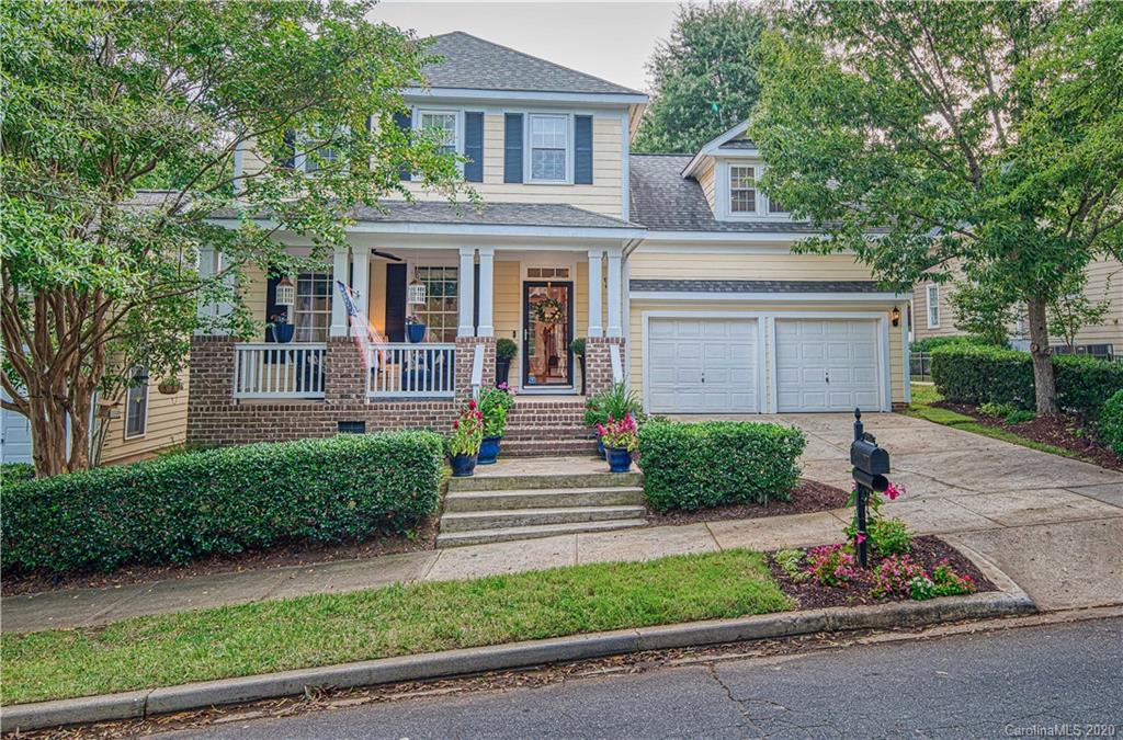 3224 Fifth Baxter Crossing Fort Mill, SC 29708 - Photo 2 of 41 a front view of a house with a yard and green space