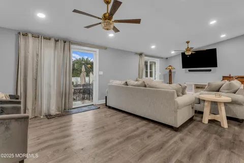 $1,499,999 | 91 Sycamore Avenue, Little Silver, NJ 07739