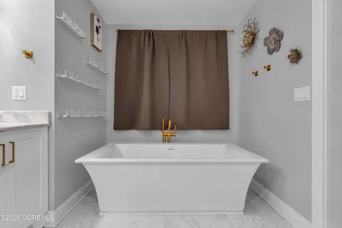 $1,499,999 | 91 Sycamore Avenue, Little Silver, NJ 07739