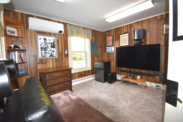 $275,000 | 5 N Road, Detroit, ME 04929