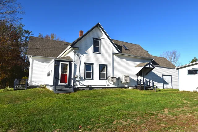 $275,000 | 5 N Road, Detroit, ME 04929
