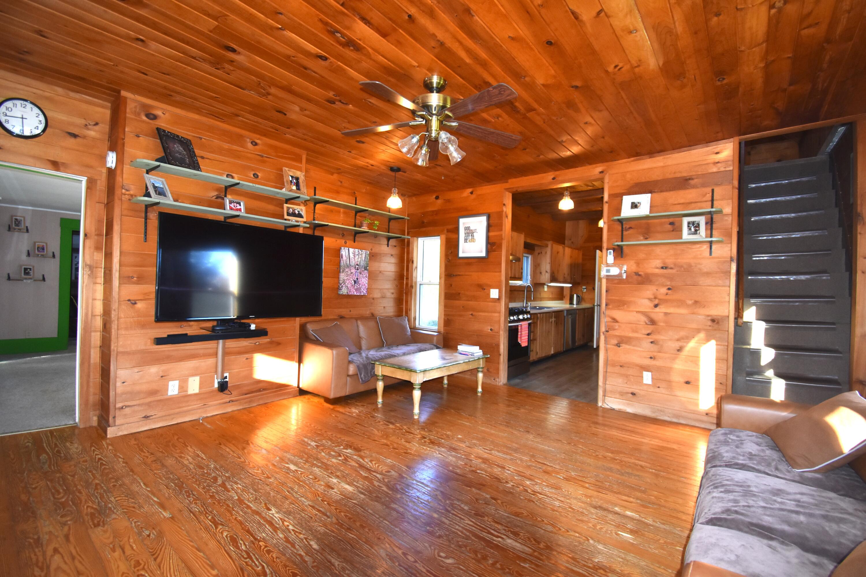 5 N Road Detroit, ME 04929 - Photo 9 of 39 Livingroom
