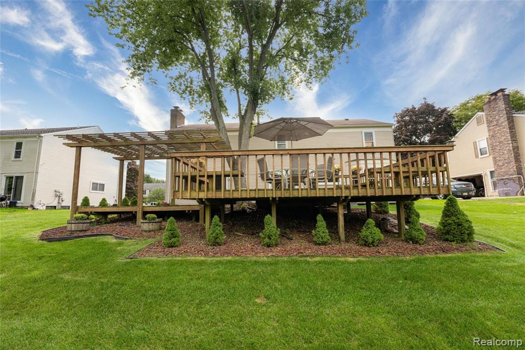 1354 North Fairview Lane Rochester Hills, MI 48306 - Photo 8 of 70