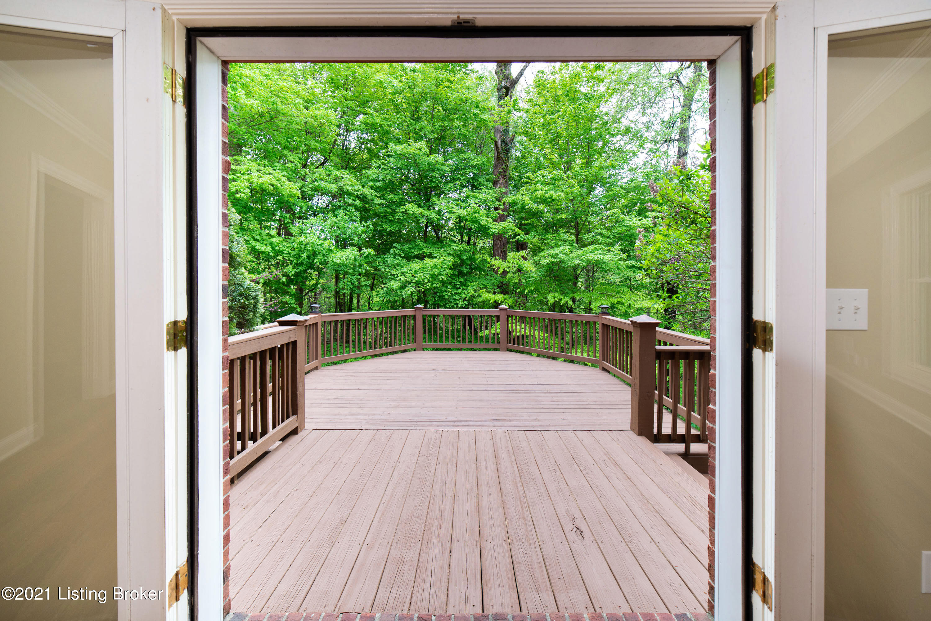 1306 Ridge Pointe Goshen, KY 40026 - Photo 92 of 111 Lower Level Deck