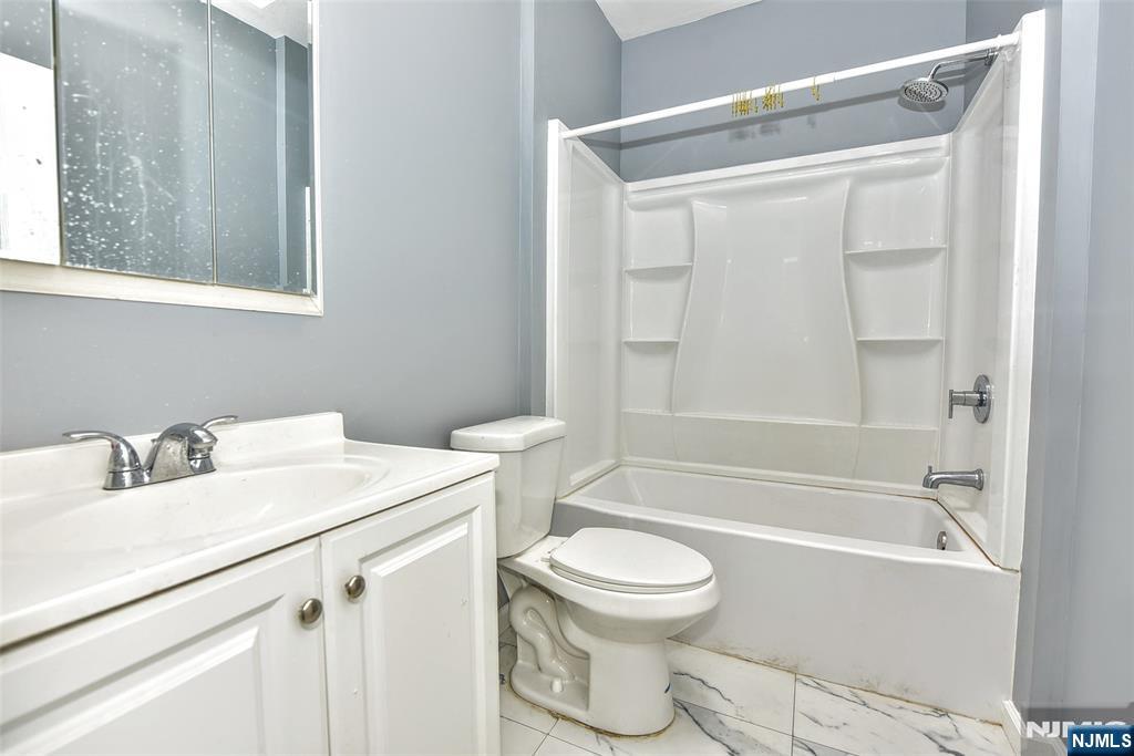 36 Park Avenue, Unit 2 Rutherford, NJ 07070 - Photo 16 of 18