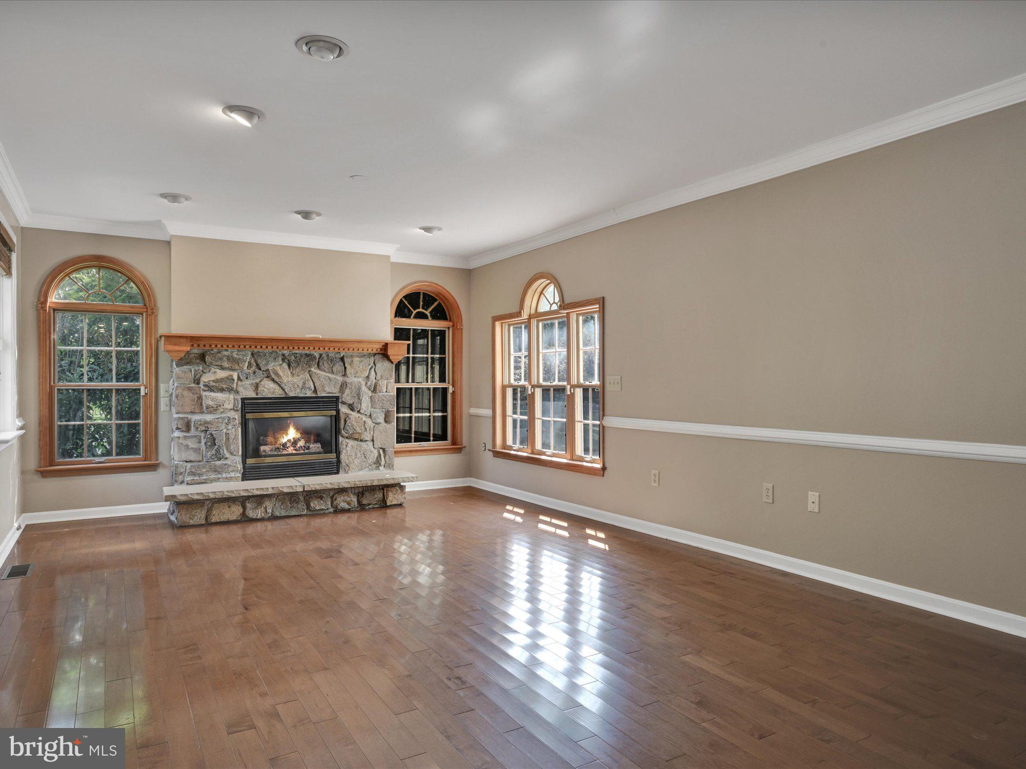 323 Royal Hunt Way Lititz, PA 17543 - Photo 13 of 29