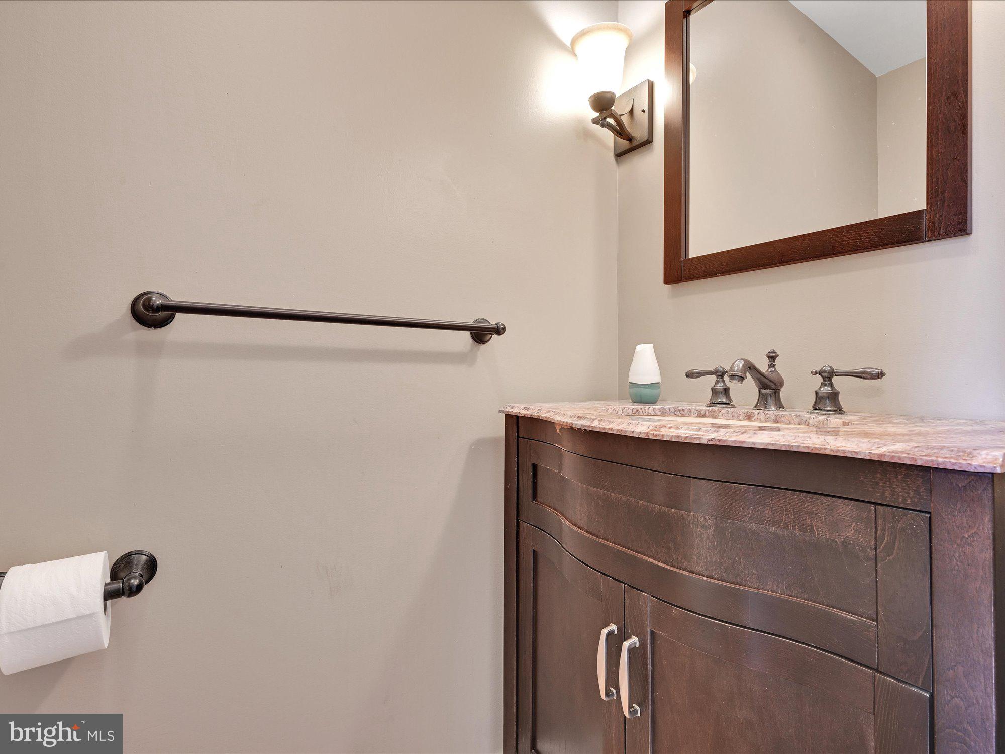 323 Royal Hunt Way Lititz, PA 17543 - Photo 15 of 29