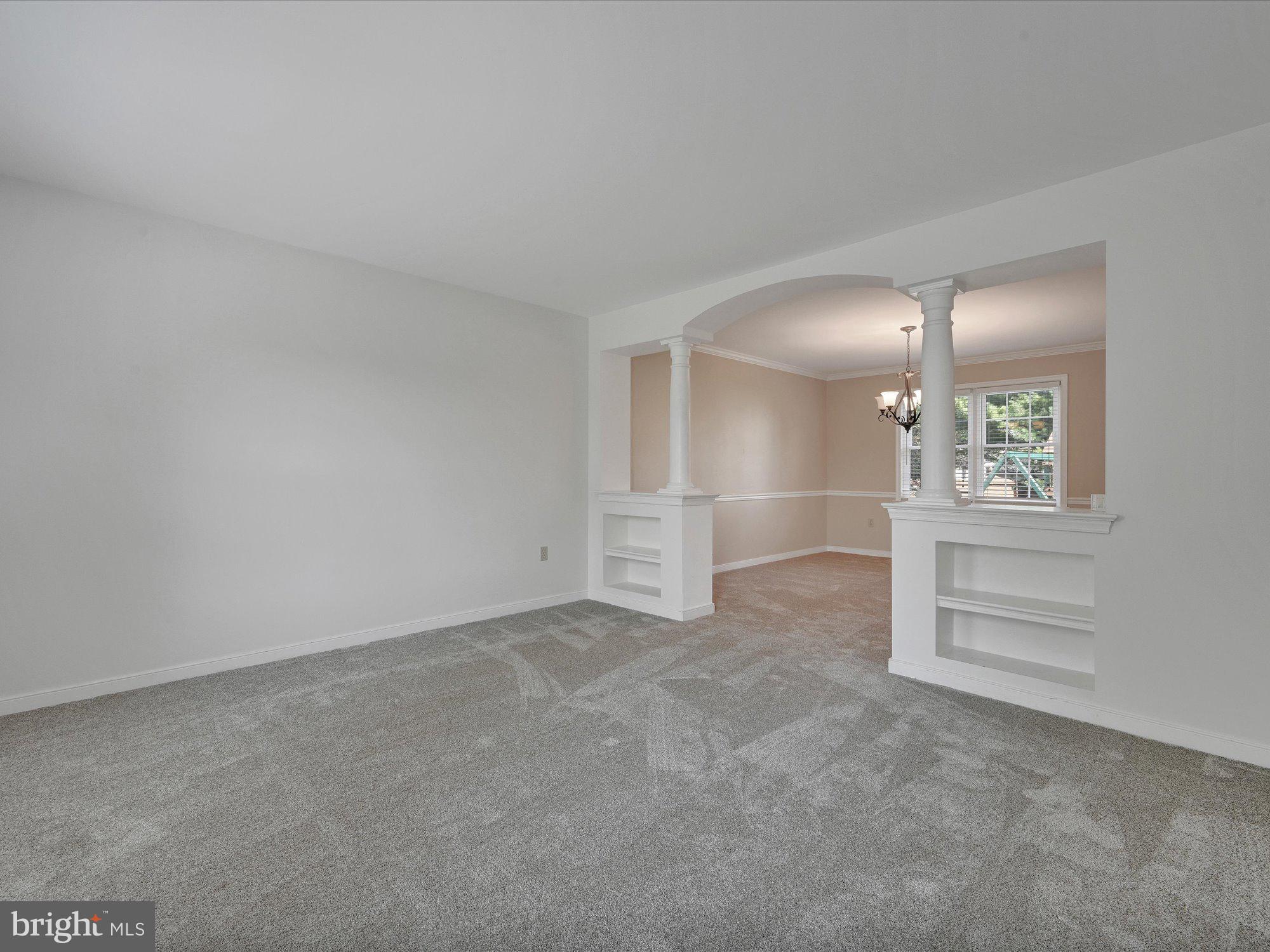 323 Royal Hunt Way Lititz, PA 17543 - Photo 6 of 29