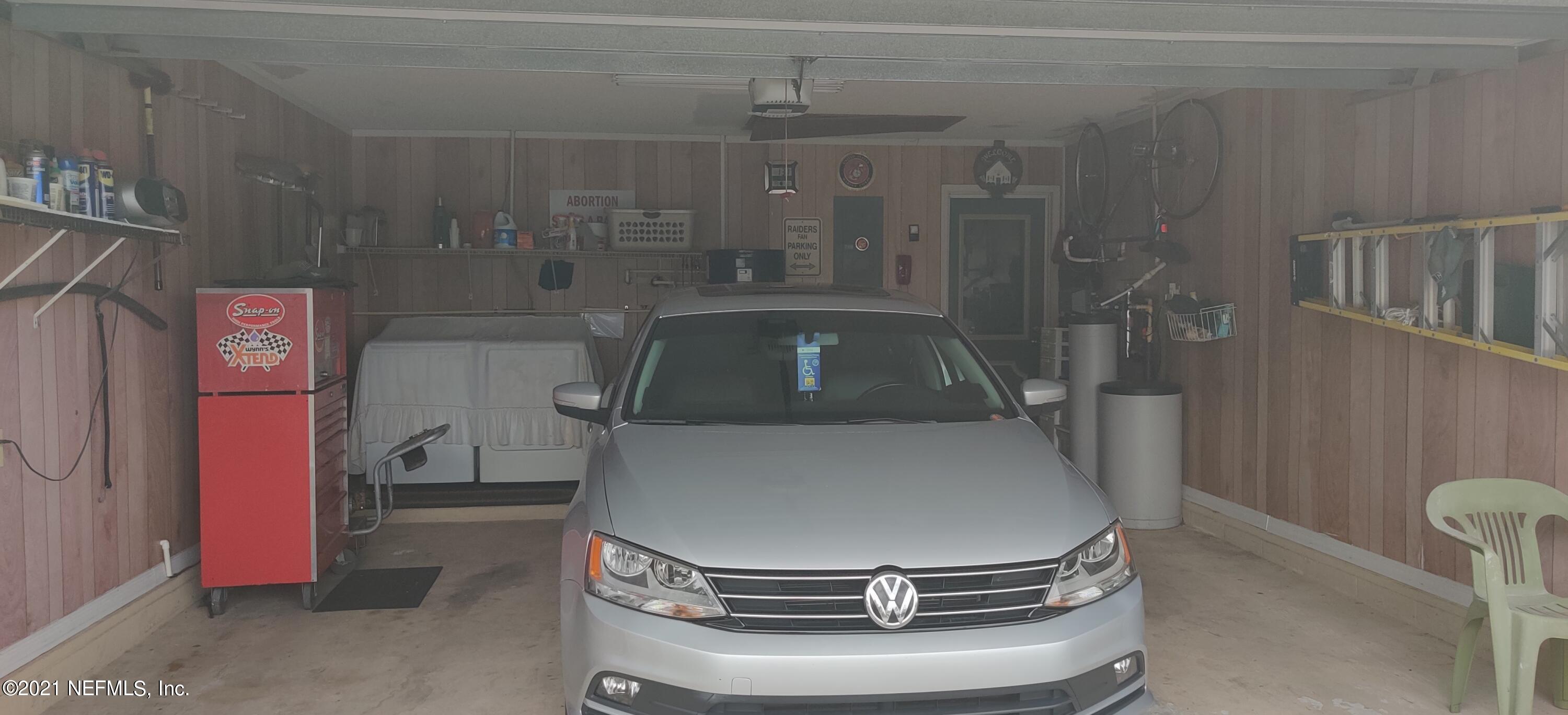 10880 Rutherford Court Jacksonville, FL 32257 - Photo 3 of 29 Garage (2)
