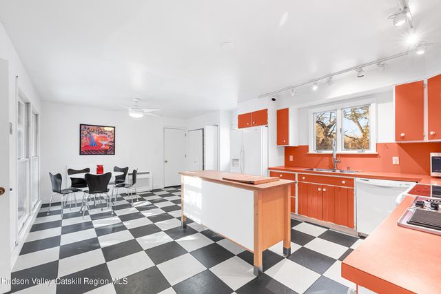 $585,000 | 660 North Chodikee Lake Road, Highland, NY 12528