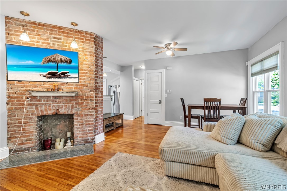 11 15th Street Buffalo, NY 14213 - Photo 2 of 35 Lower - family room is warm and inviting!
