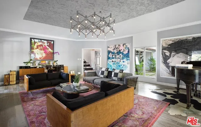 $26,500 | 1514 Sunset Plaza Drive, Los Angeles, CA 90069