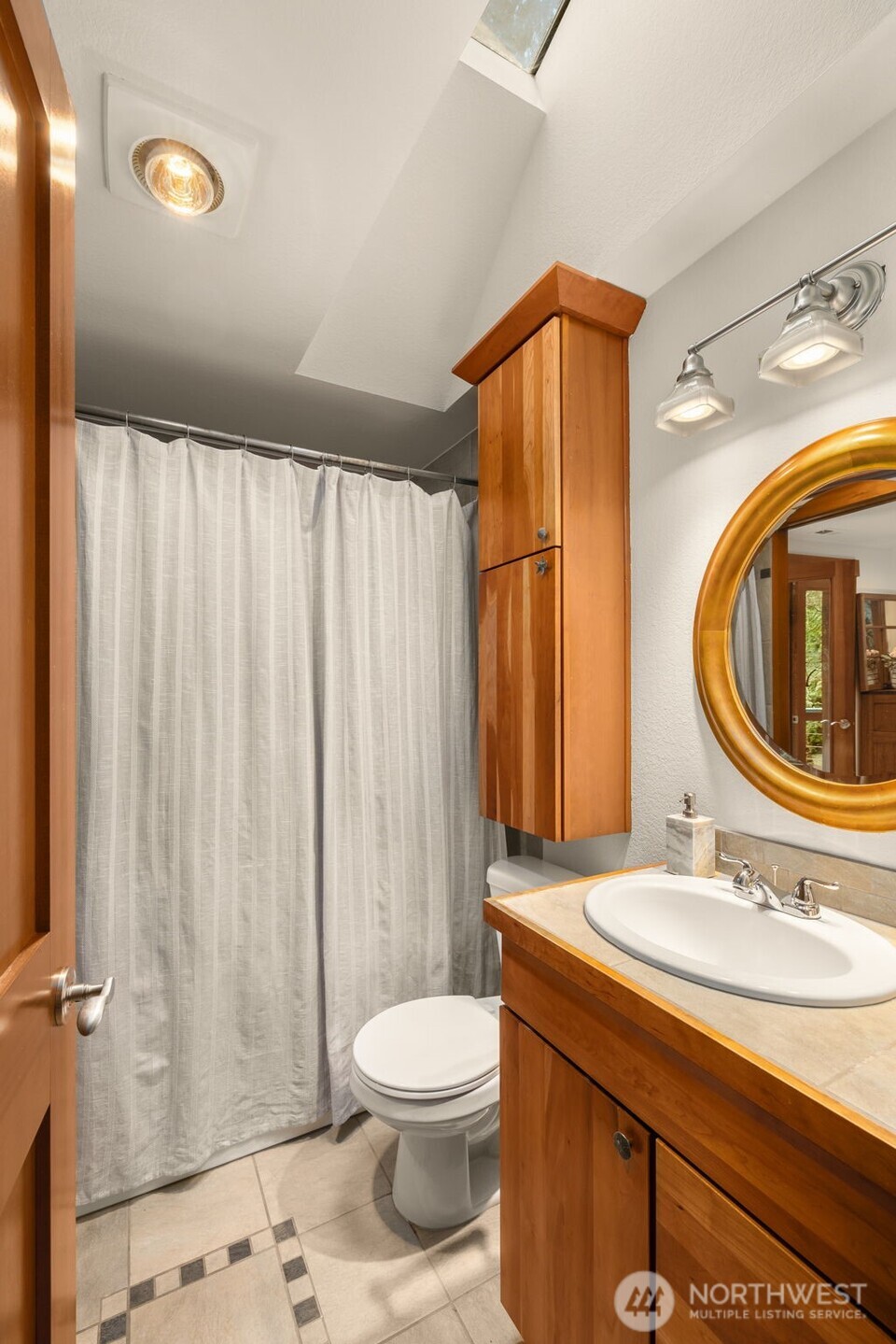 23415 Northeast 73rd Street Redmond, WA 98053 - Photo 19 of 23