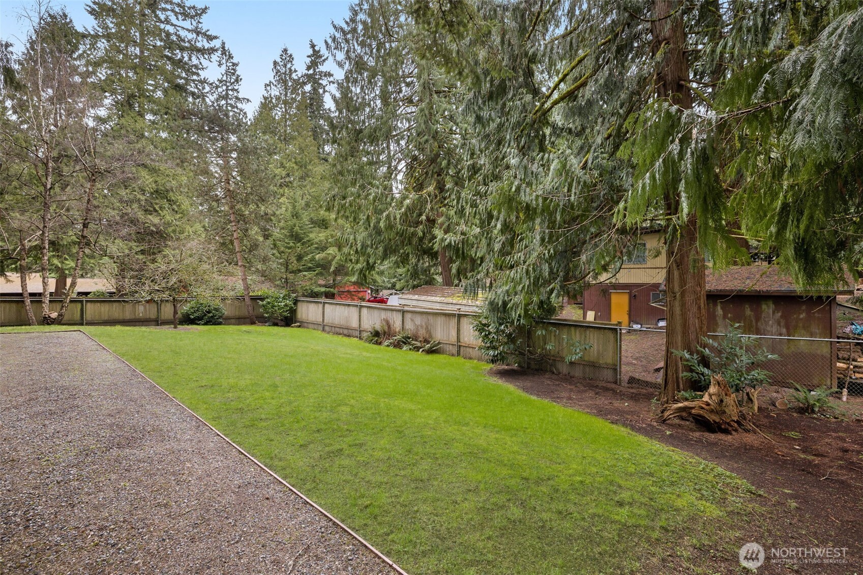 23415 Northeast 73rd Street Redmond, WA 98053 - Photo 20 of 23