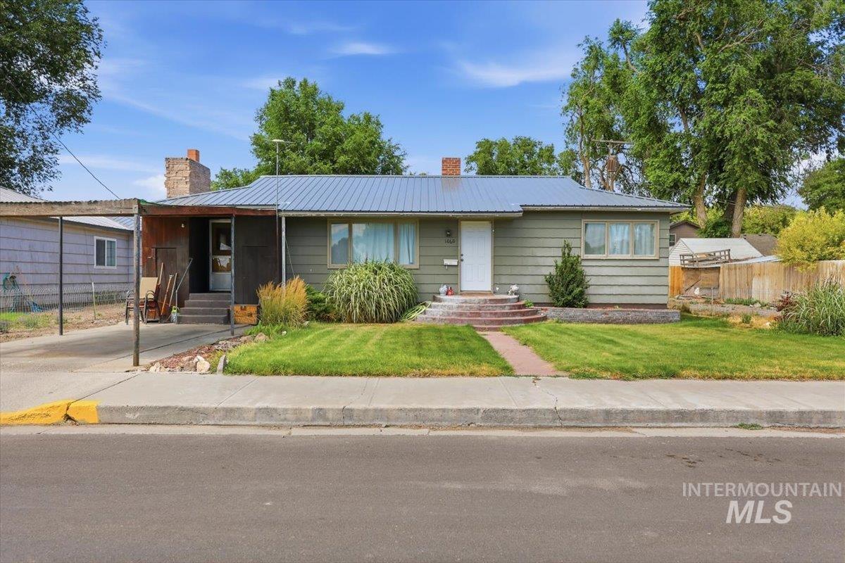 1060 F Street West Vale, OR 97918 - Photo 1 of 37