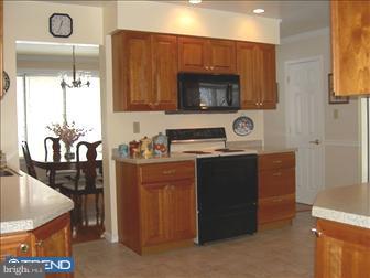 100 Old Oak Tree Road Lansdale, PA 19446 - Photo 3 of 6 Gallery Image 3