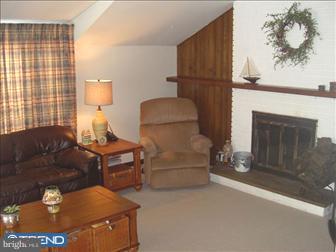 100 Old Oak Tree Road Lansdale, PA 19446 - Photo 6 of 6 Gallery Image 6
