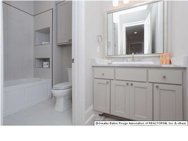 1641 Ruelle De Grace Drive Baton Rouge, LA 70810 - Photo 22 of 26 Gallery Image 22