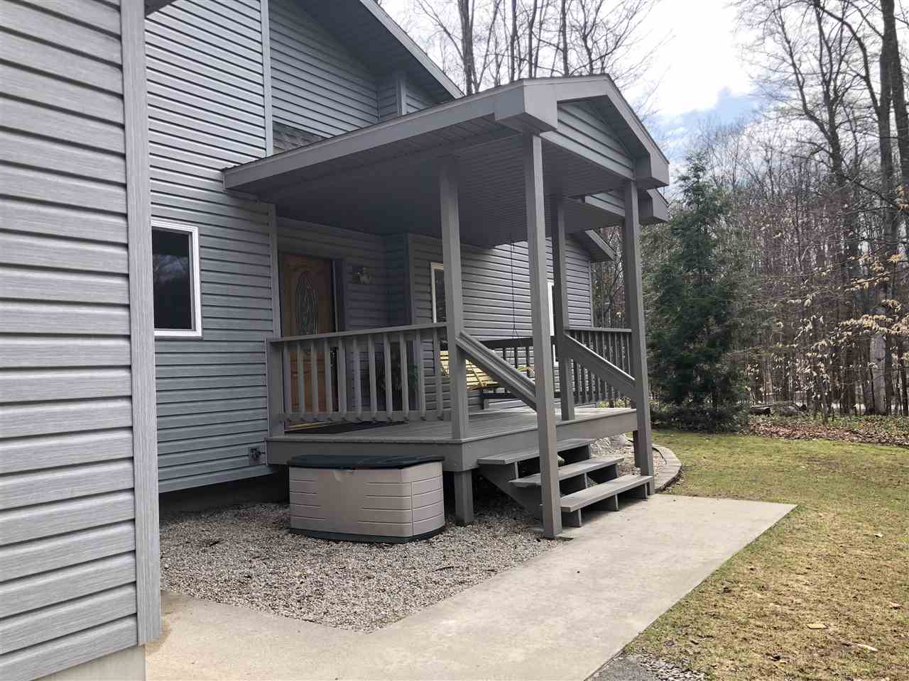 13165 South Lautner Road Traverse City, MI 49684 - Photo 3 of 44 1845924-2.JPG
