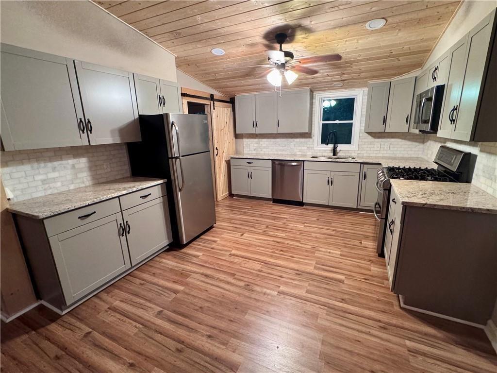 4744 Chickasaw Way Southeast Acworth, GA 30102 - Photo 4 of 23